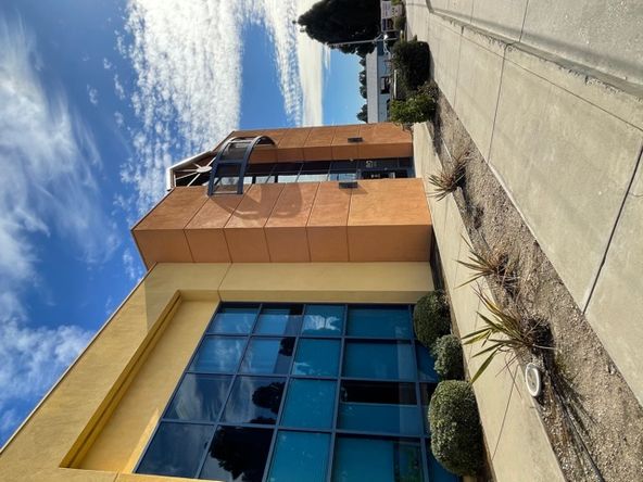 3261 S. Higuera